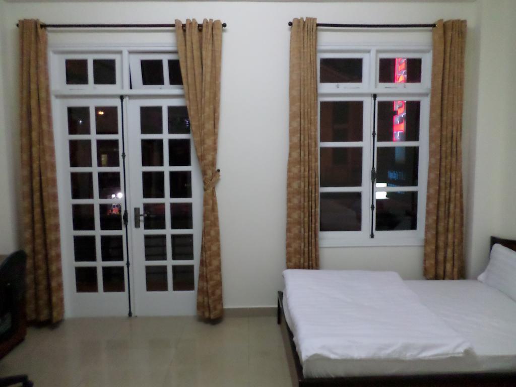 Tuong Vy Guesthouse Da Lat Exterior photo